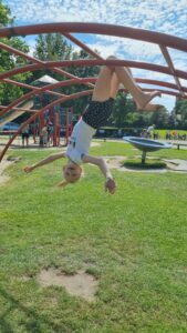 Kijkje in de speelgoedhoek bij...Blogsbyingrid-Kiddeaus